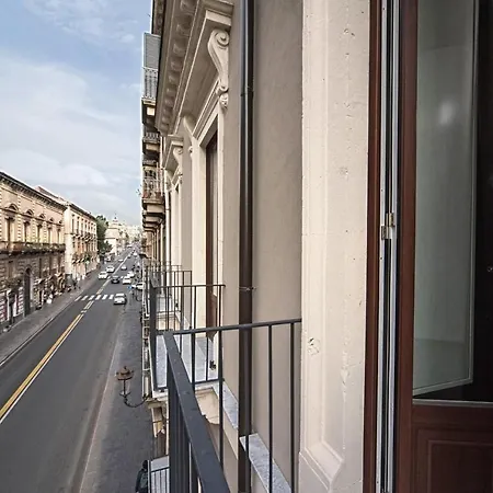 Etnea 454 Luxury 3* Catania