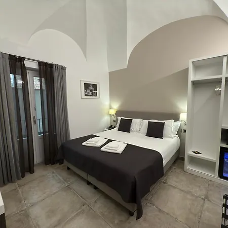 Etnea 454 Luxury 3* Catania