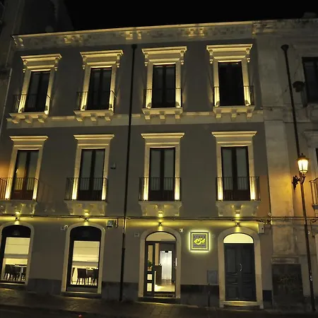Etnea 454 Luxury 3* Catania