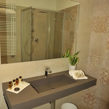 Etnea 454 Luxury 4* Catania
