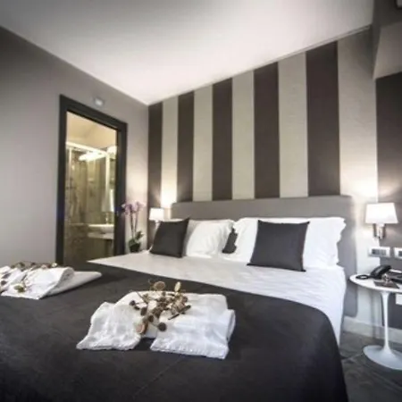 Etnea 454 Luxury 4*