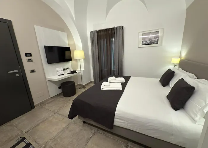 Etnea 454 Luxury Πανσιόν