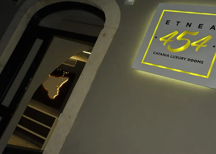Πανσιόν Etnea 454 Luxury Κατάνια