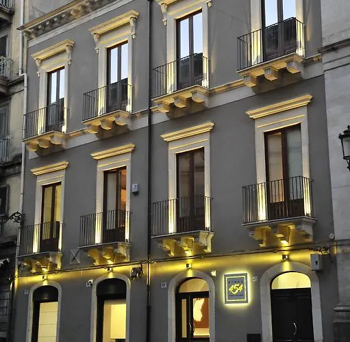 Etnea 454 Luxury Πανσιόν 4*